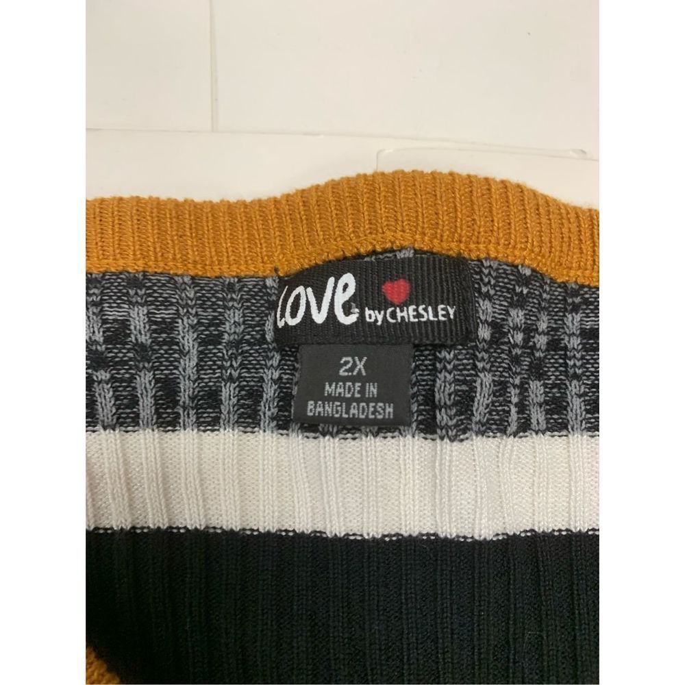 Striped Rib Knit Sweater - Picture 4 of 7